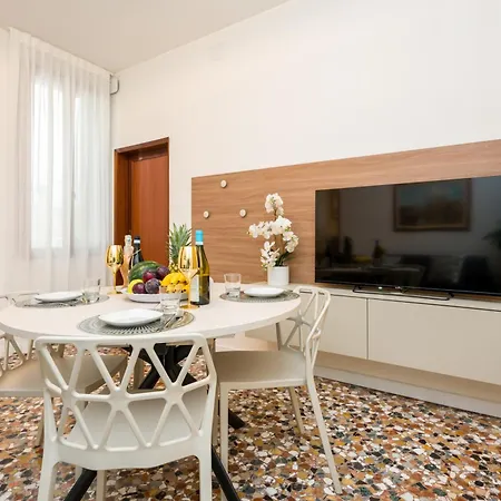 Ca Del Bezzo - Comfort & View By Sarlux Διαμέρισμα