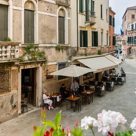 Ca Del Bezzo - Comfort & View Апартаменты